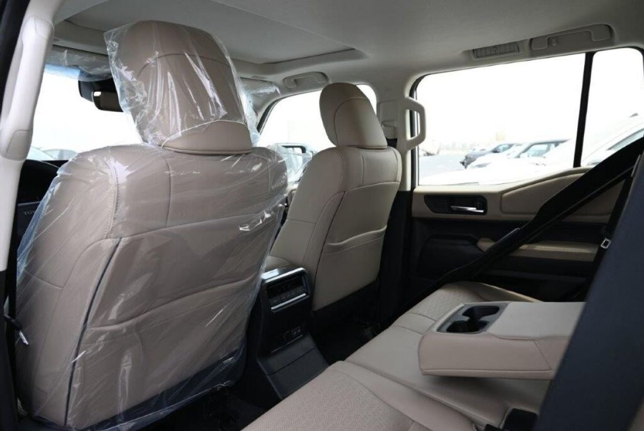 تويوتا برادو TXL3 2.4L Turbo 7 Seat Automatic