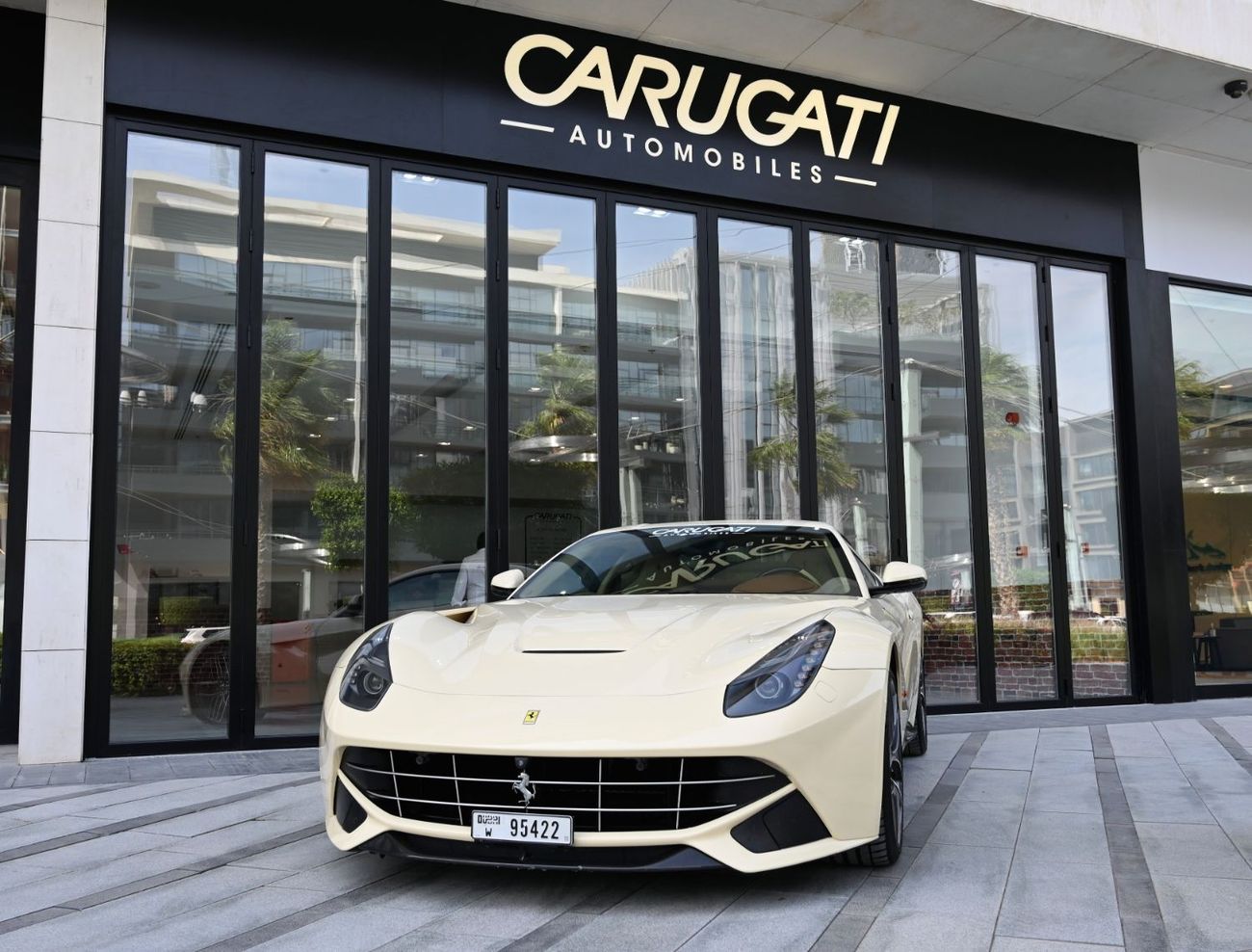 فيراري F12 بيرلينيتا Std 6.3L