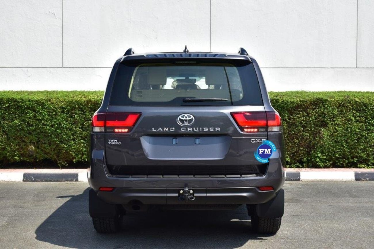 تويوتا لاند كروزر 300 GXR 3.5L Petrol