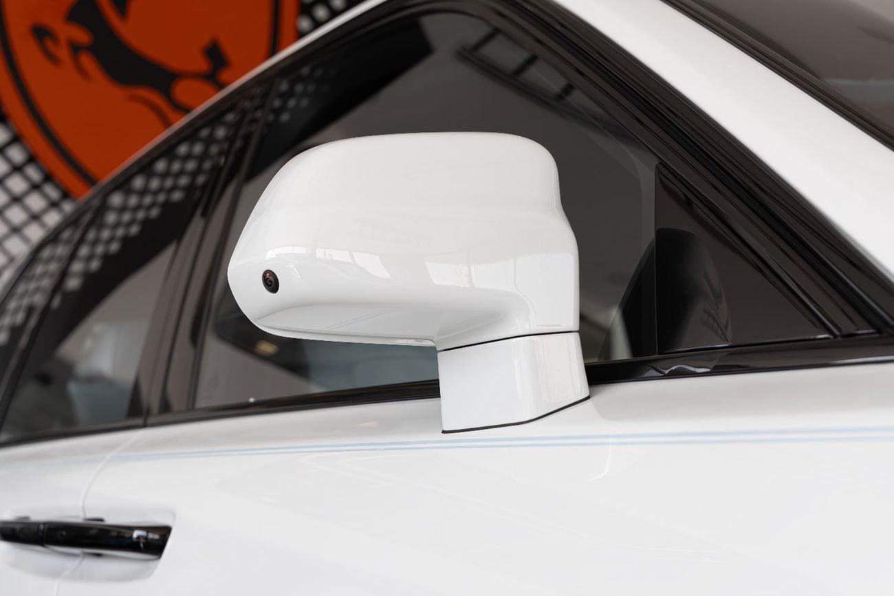 رولز رويس كولينان ROLLS-ROYCE CULLINAN | BLACK BADGE | FULL OPTIONS | BESPOKE SOUND SYSTEM | GCC SPECS | DEALER WARRAN