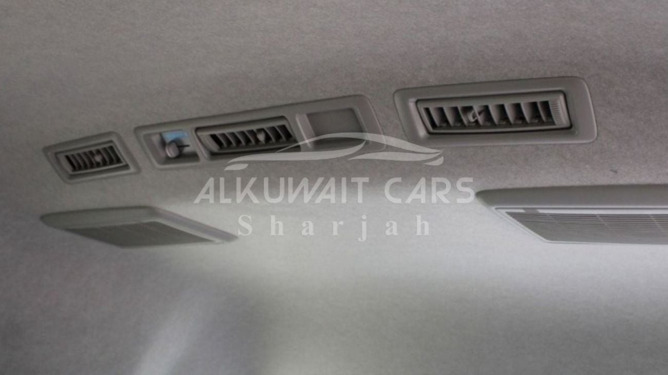 Toyota Hiace DLS - STD ROOF Toyota Hiace 2025