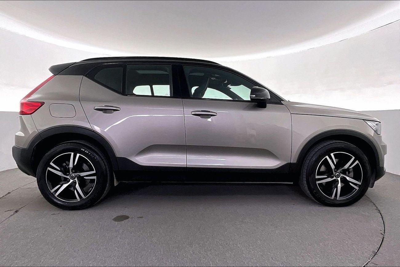 Volvo XC40 2.0 T4 190 FWD R-DESIGN AUTO | Guaranteed Warranty | 0 Down Payment