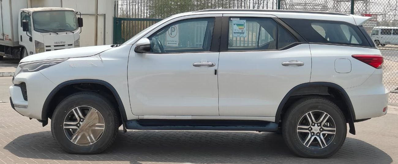 Toyota Fortuner 2024 Toyota Fortuner SR5 High-Option 7-Seater 2.4L 4-Cyl Turbo Diesel A/T 4x4 Export Only