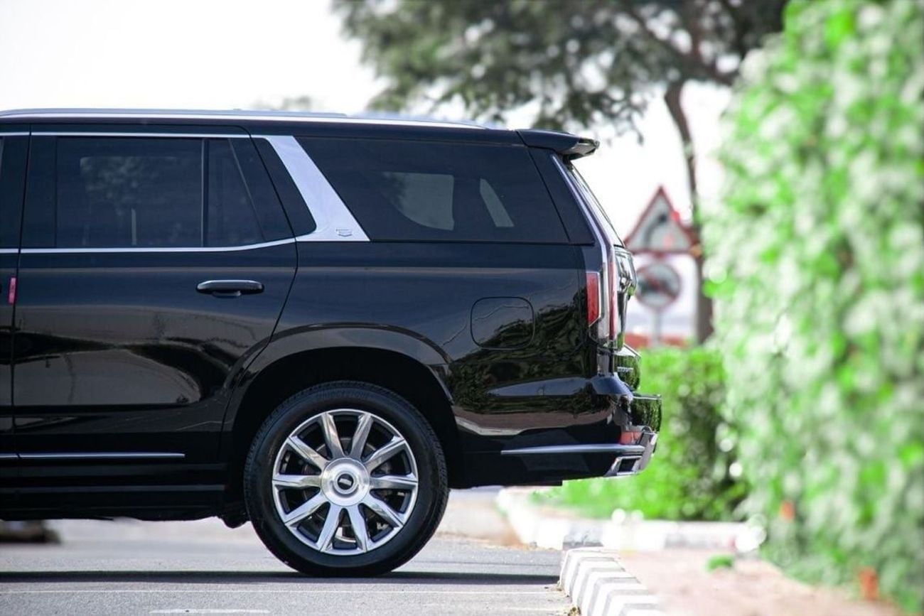 Cadillac Escalade CADILLAC ESCALADE 4WD PREMIUM LUXURY PLATINUM 2023 | 318000 AED EXPORT PRICE