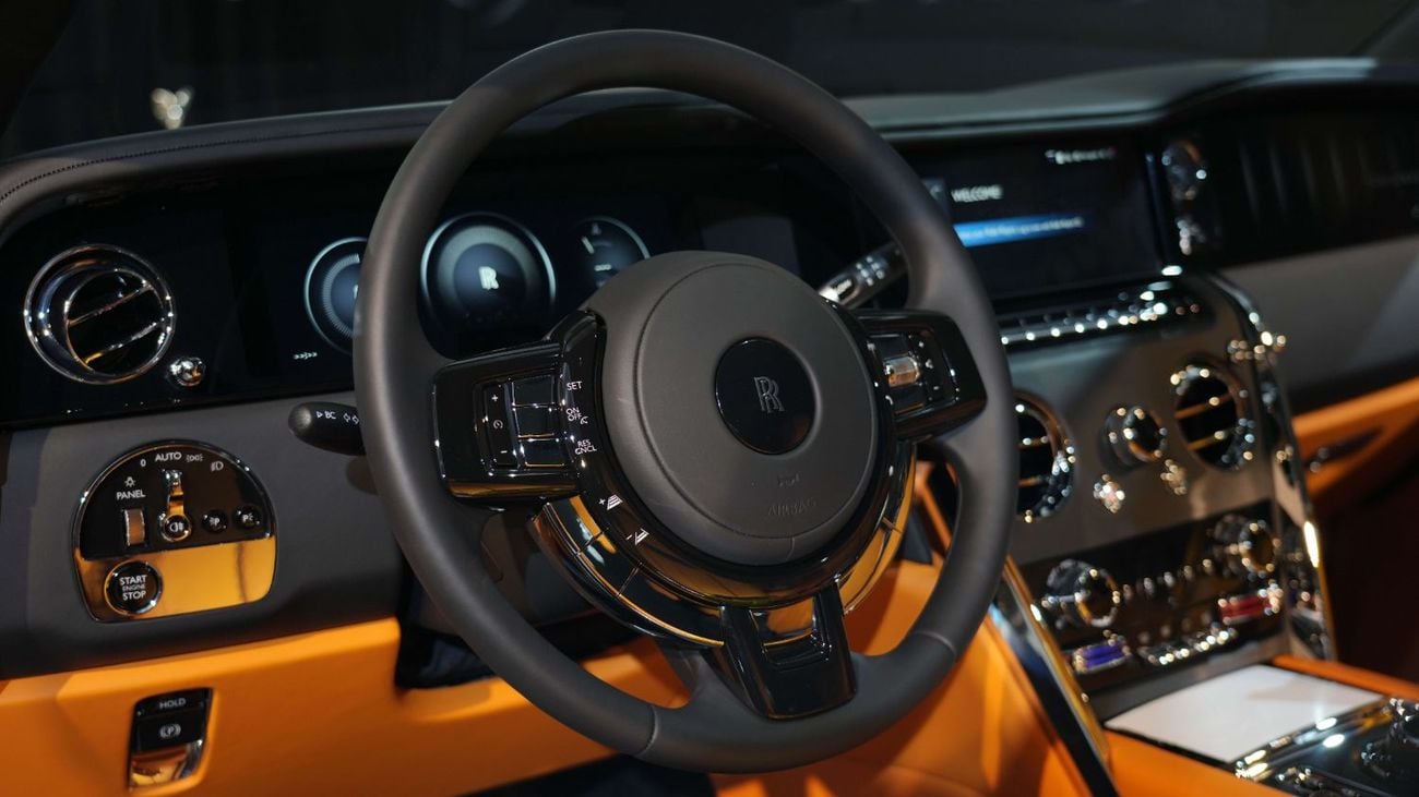 Rolls-Royce Cullinan | NEGOTIABLE PRICE | SERIES II | EXPORT PRICE AED1,950,000 + 10% FOR LOCAL REGISTRATION