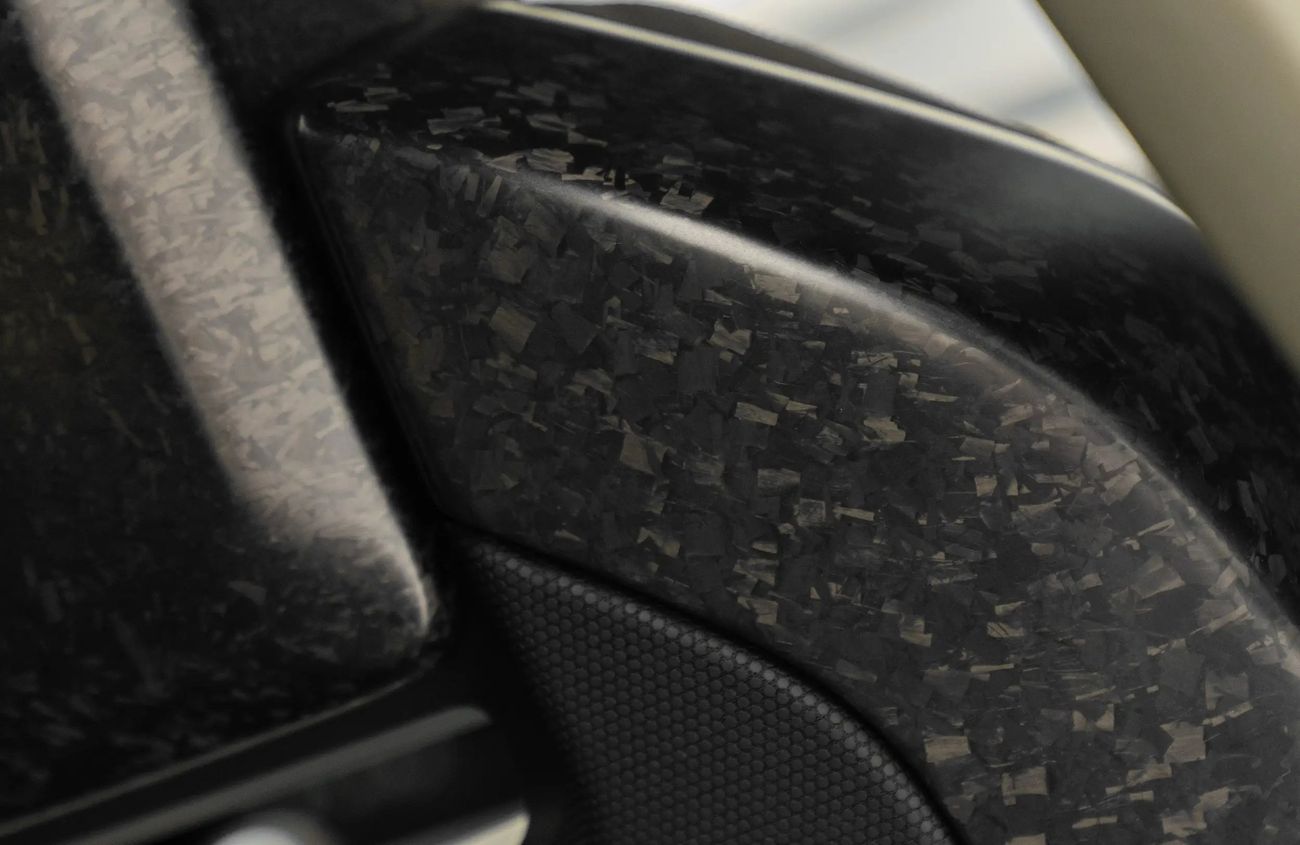 Land Rover Defender 4.4L V8 Twin-Turbo Mild Hybrid Engine