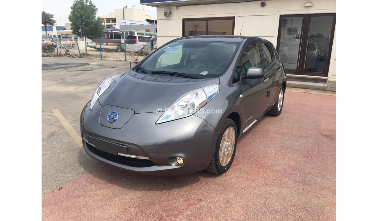 New Nissan Leaf Zero Emission 2017 for sale in Dubai 315362