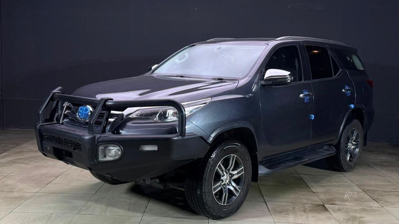 Toyota Fortuner DIESEL 2.8 LITER