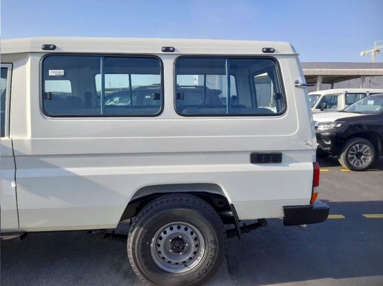 Toyota Land Cruiser 70 TOYOTA LAND CRUISER LC78 4.2D MT 2024