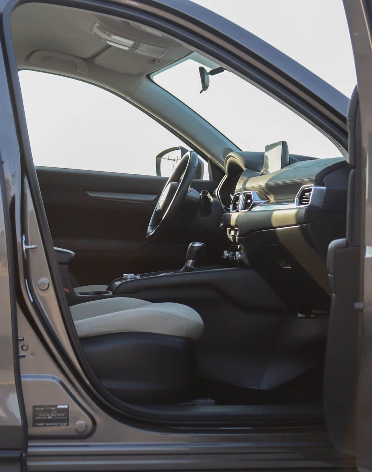 Mazda CX5 Std 2.5L Mazda cx-5 2.5 L 2021 GCC accident free in excellent condition 1452 P.M