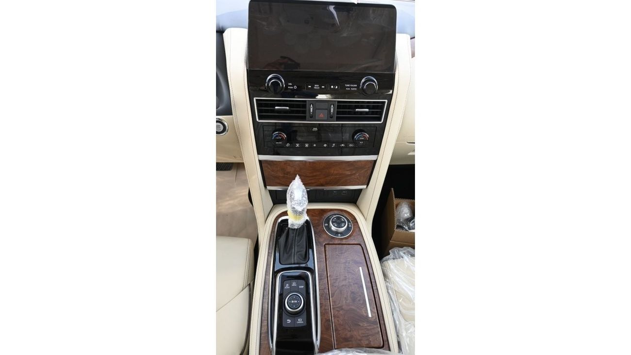 Nissan Patrol NISSAN PATROL 5.6L LE V8 T2  - Petrol