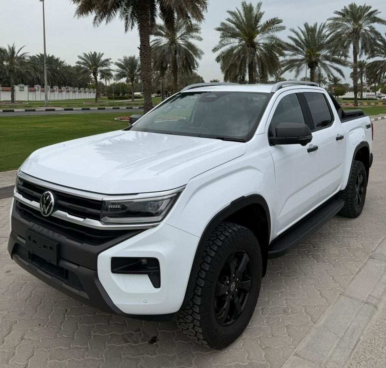 Volkswagen Amarok DIESEL AMAROK PICKUP ,3.0 L ,RIGHT HAND HAND DRIVE ,AUTO TRANSMISSION