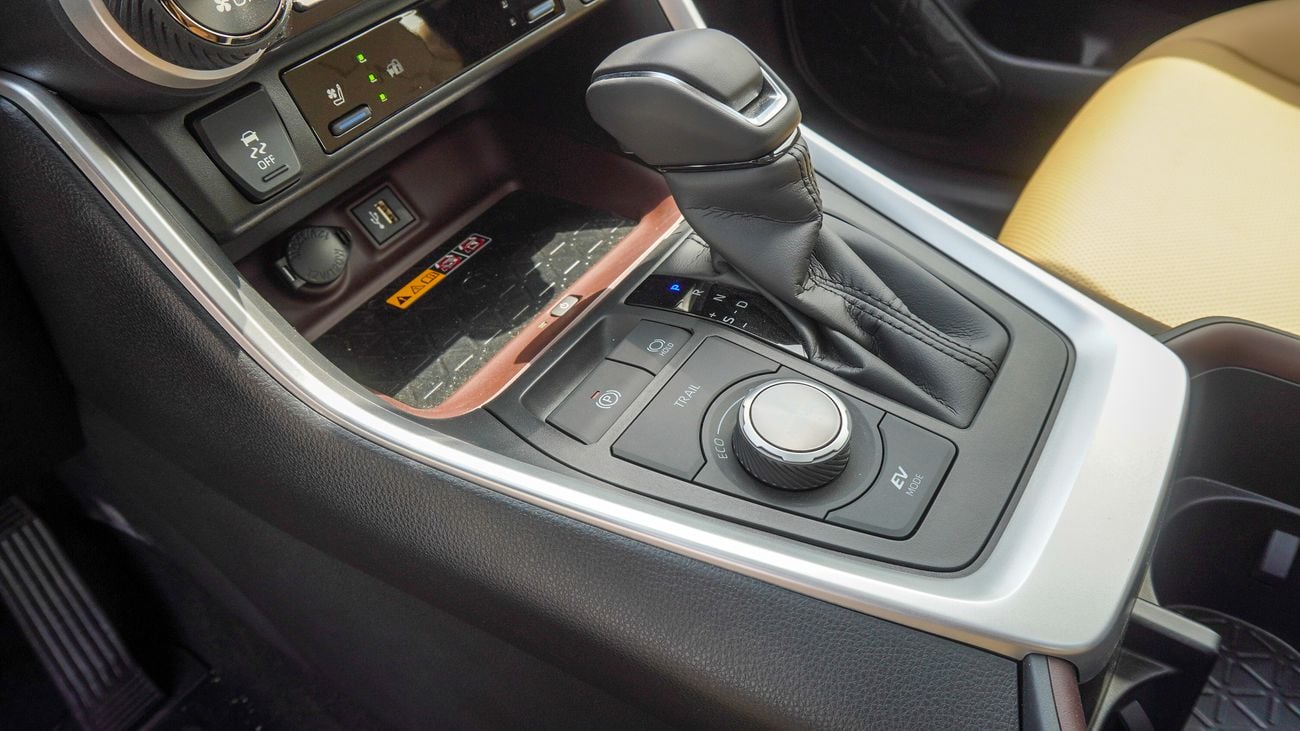 Toyota RAV4 HEV 4WD 2.5L Saudi specs