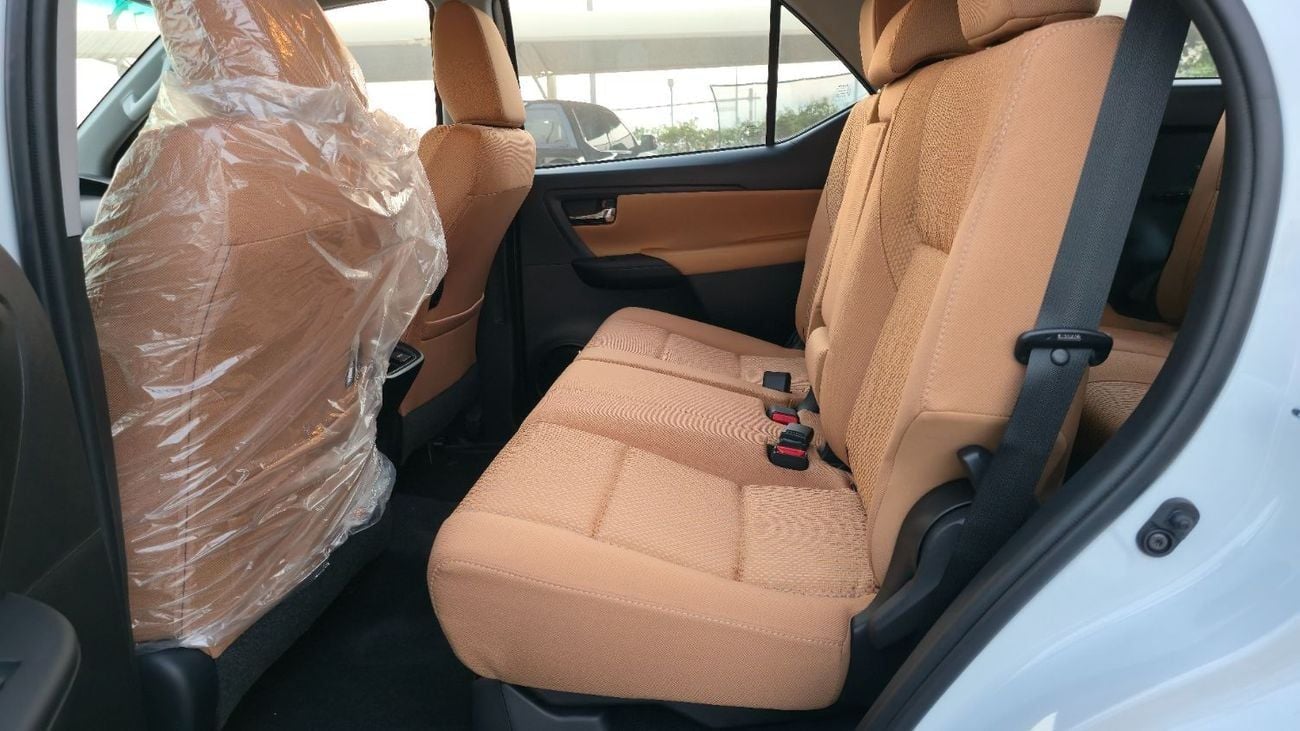 Toyota Fortuner 2.7L EXR TOYOTA FORTUNER 2.7L AT  E-WHITE-2025