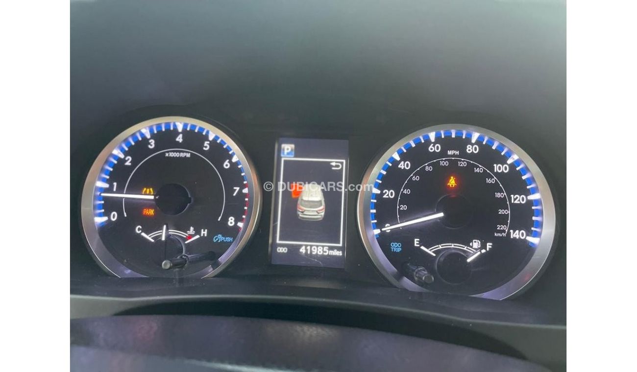 Toyota Highlander 2019 Toyota Highlander LE AWD 4X4 V6 3.5L MidOption+