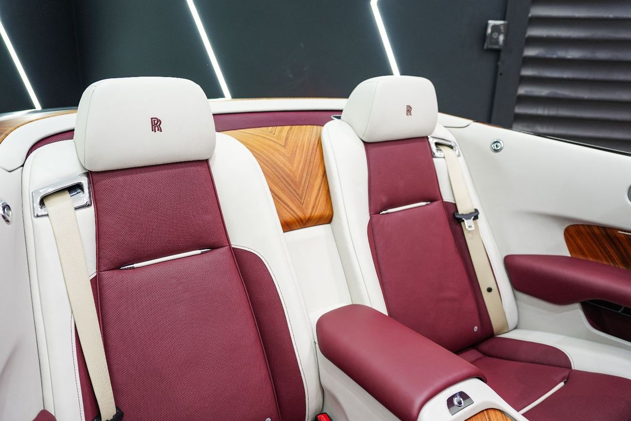 Rolls-Royce Dawn Two-Tone Interior, Full Canadel Panelling, Dealer Warranty Till 20/10/2027!!