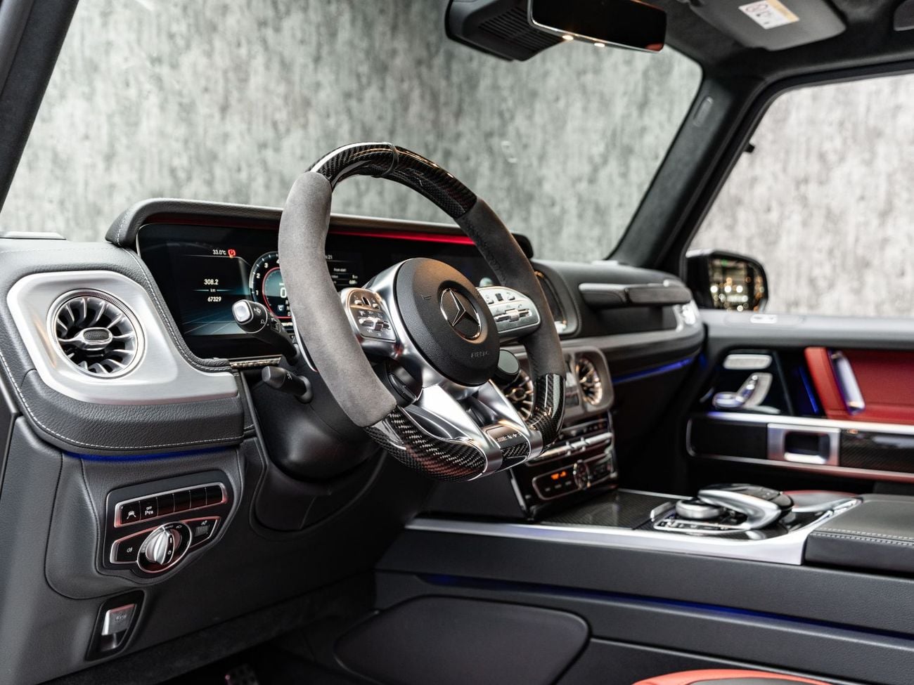 Mercedes Benz G63 AMG STANDARD BUY NOW, PAY 2027 | THE BLACKLINE STANDARD | 2027 Mercedes Warranty, Full Service History, GCC
