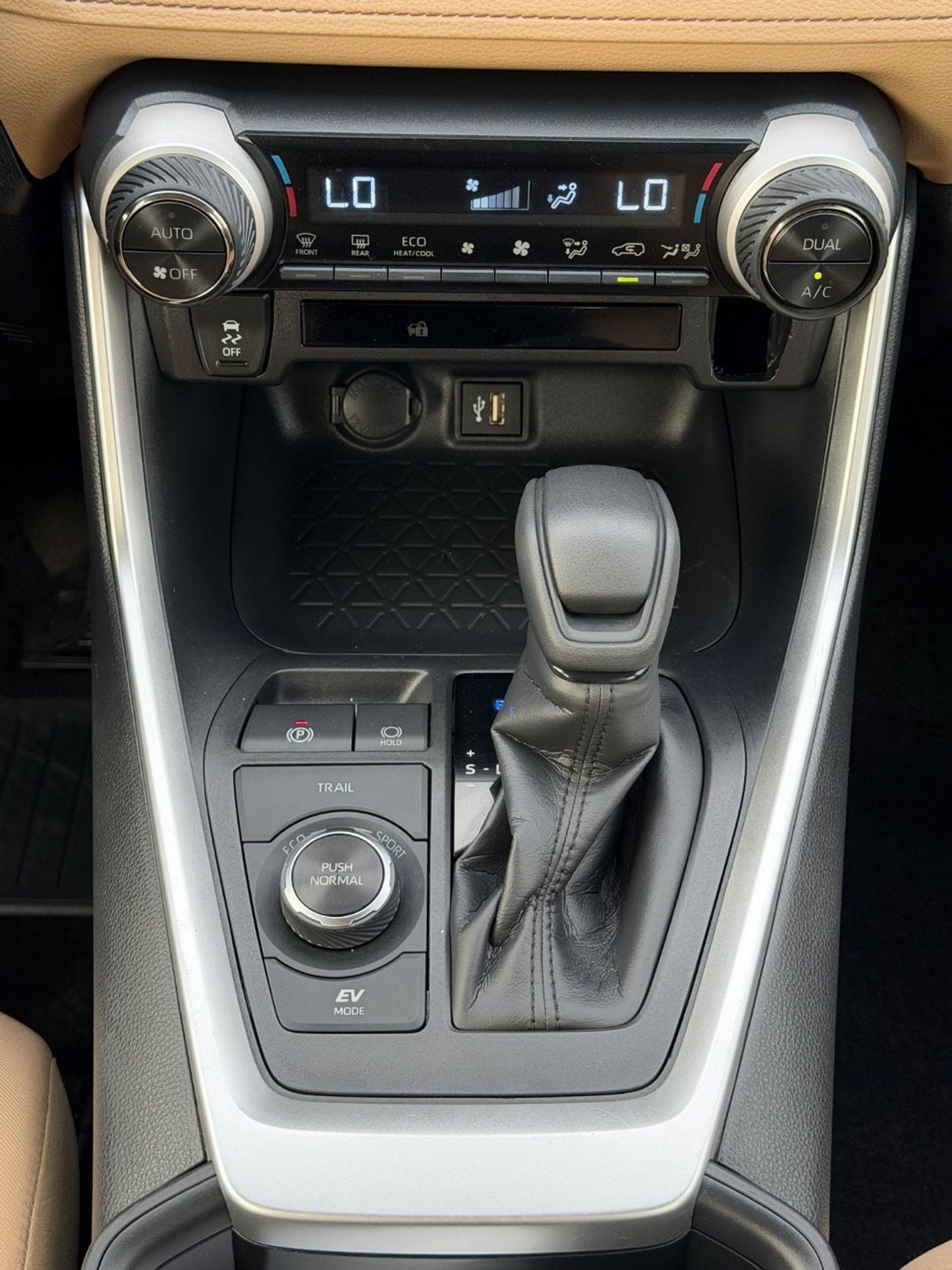 Toyota RAV4 Hybrid 2.5 GCC 2025