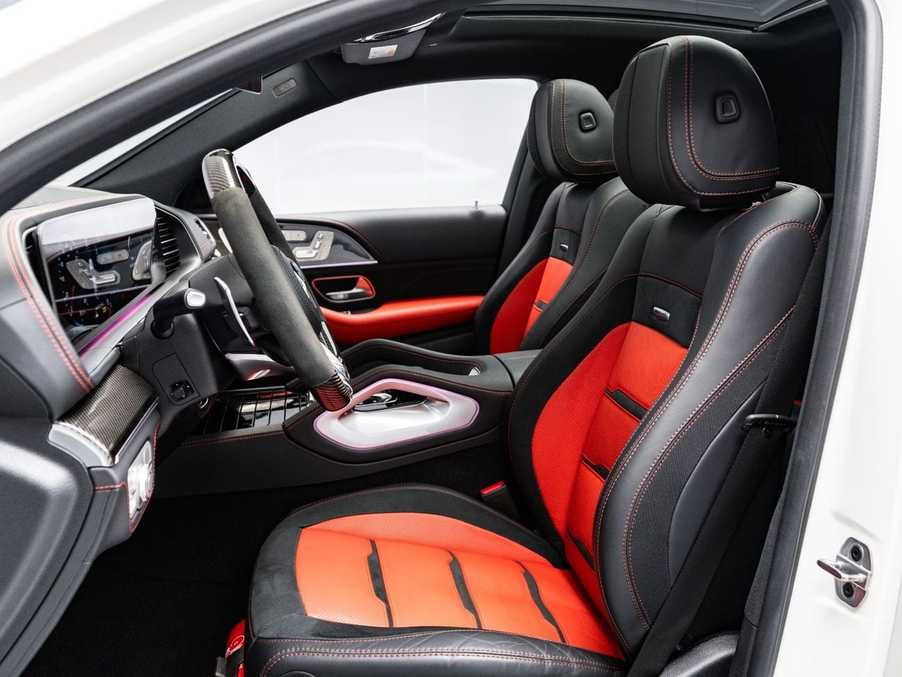 مرسيدس بنز GLE 63 S AMG كوبيه 2023 Mercedes GLE 63 S AMG Coupe, 4.0 TC V8, AWD, 603bhp, 9 Speed Automatic