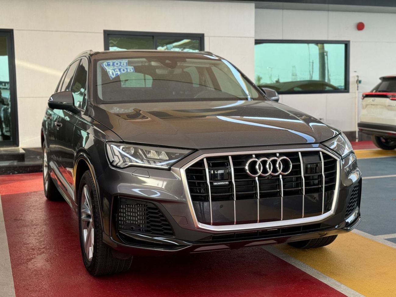 Audi Q7 AUDI Q7 - WITH NUMBER PLAT IN DUBAI