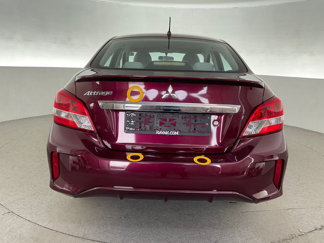 ميتسوبيشي اتراج GLX Full | شامل الضمان | 0 ﺪﻔﻋﺓ ﺃﻮﻟﻯ