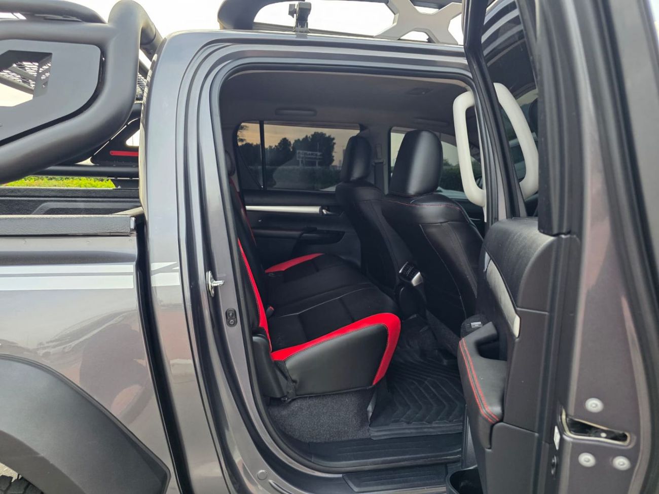 Toyota Hilux 2022 | GR SPORTS KIT MODIFIED | MANUAL TRANSMISSION | RHD | 2.8L DIESEL ENGINE | DIGITAL AC | PUSH S