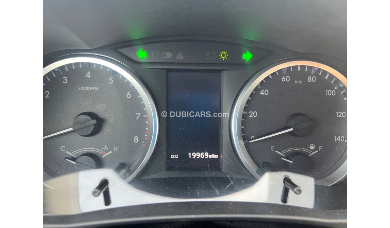 Toyota Highlander 2019 LE AWD 3.5L - 4x4 USA IMPORTED