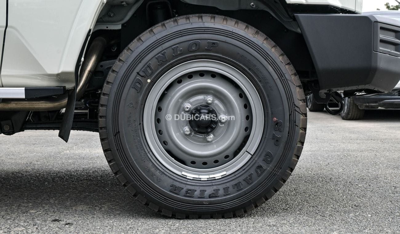 Toyota Land Cruiser Pick Up LC79 DOUBLE CABIN 4.2 DIESEL - STANDARD OPTIONS