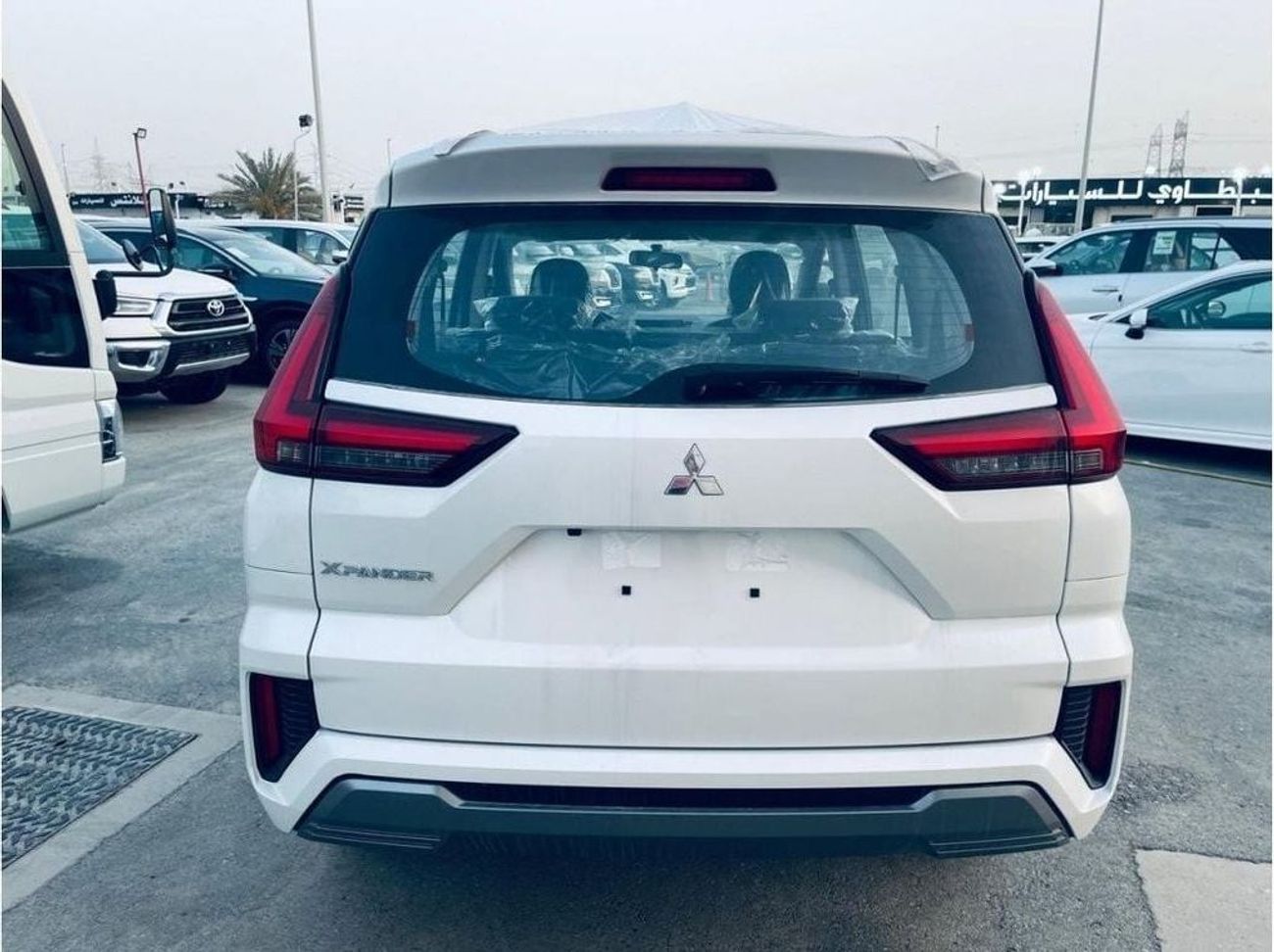 ميتسوبيشي إكسباندر MITSUBISHI XPANDER PREMIUM 1.5L 7 SEATS 2024