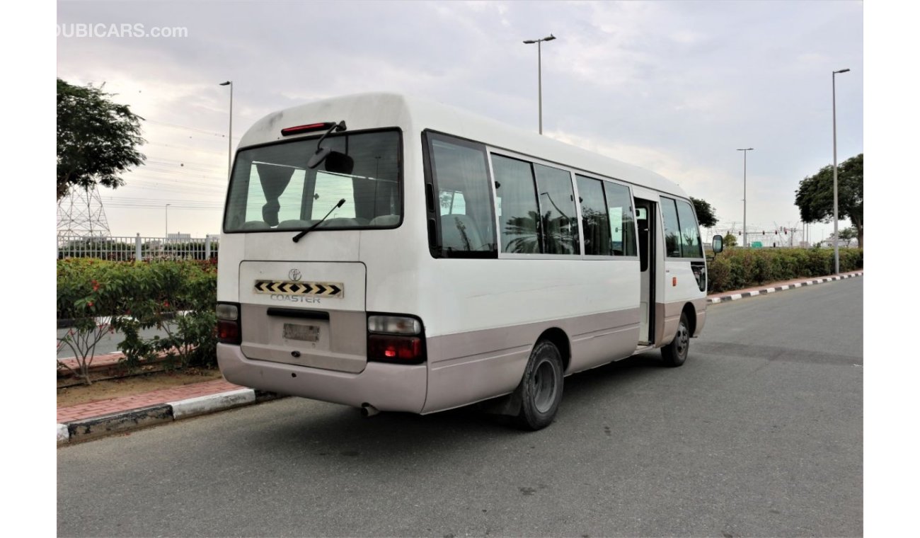 Toyota Coaster TOYOTA COASTER DIESEL 2009 GULF 30 SEATS