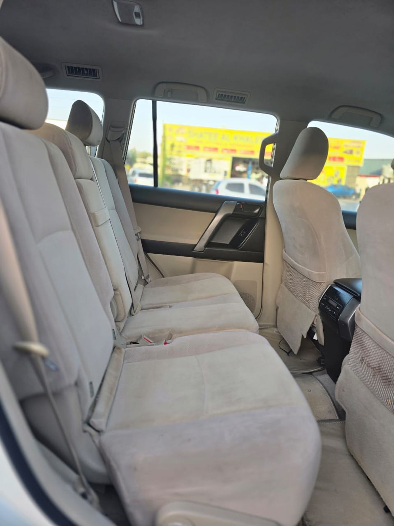 Toyota Prado PETROL ,2.7 LITER ,LEFT HAND DRIVE  ONLY FOR EXPORT