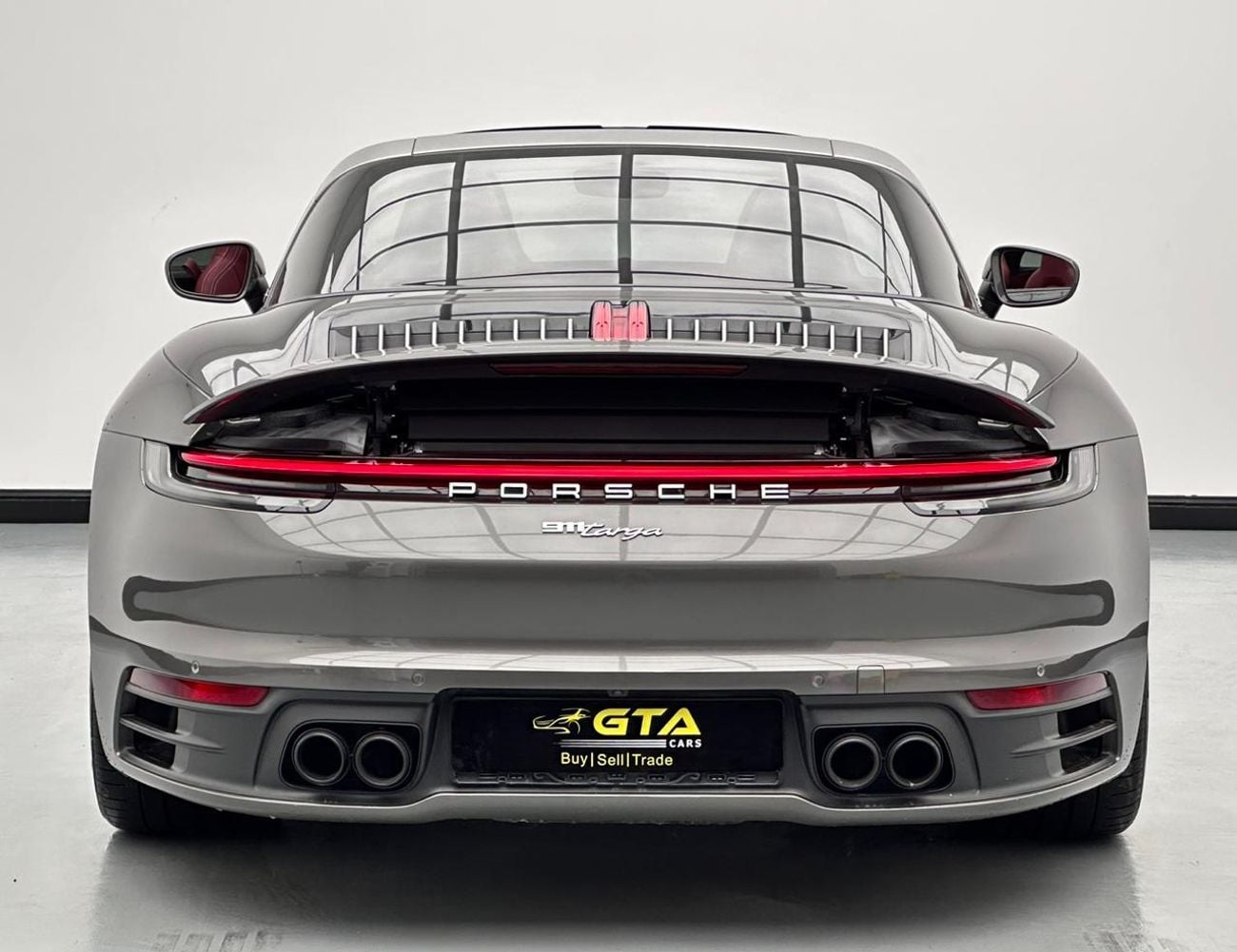 Porsche 911 TARGA 4