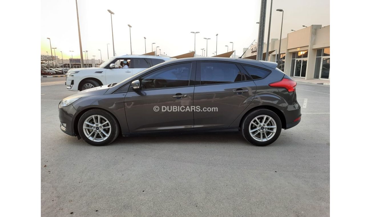 Ford Focus Ford focus 2015 g cc full options