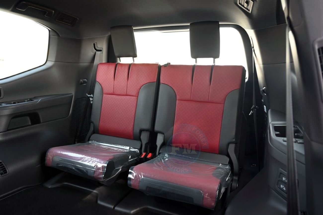 تويوتا لاند كروزر VXR V6 3.3L Diesel 4WD 7 Seater Automatic