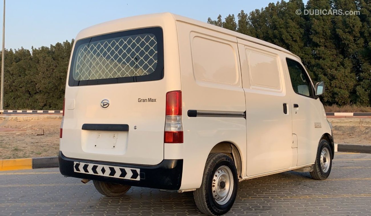 Daihatsu Gran Max 2015 Van Ref#90