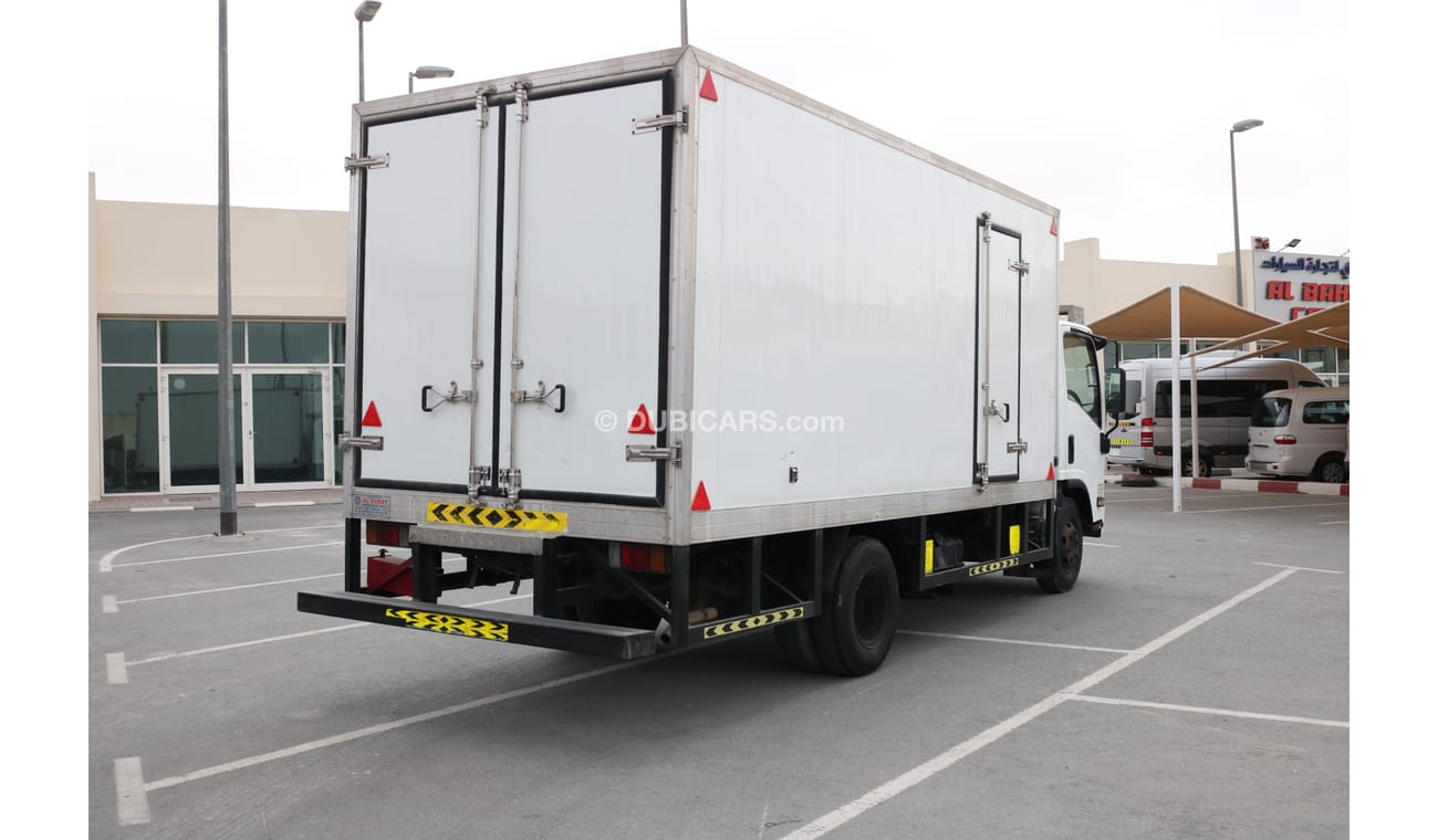 Isuzu NPR 3 TON PICKUP WITH MD 200 FREEZER
