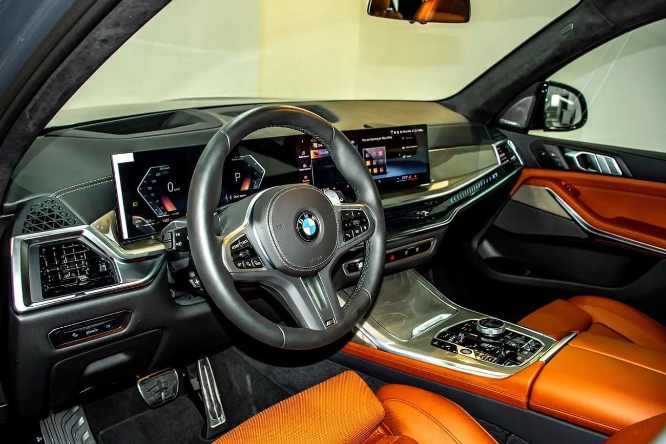 BMW X7 xDrive40i Luxury M Sport Package 7 Seats