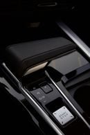 MG One LUX
