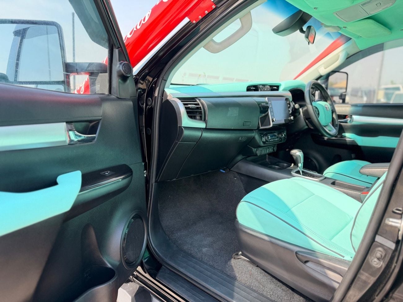 تويوتا هيلوكس GLX 2.7L Double Cab Utility 4WD A/T