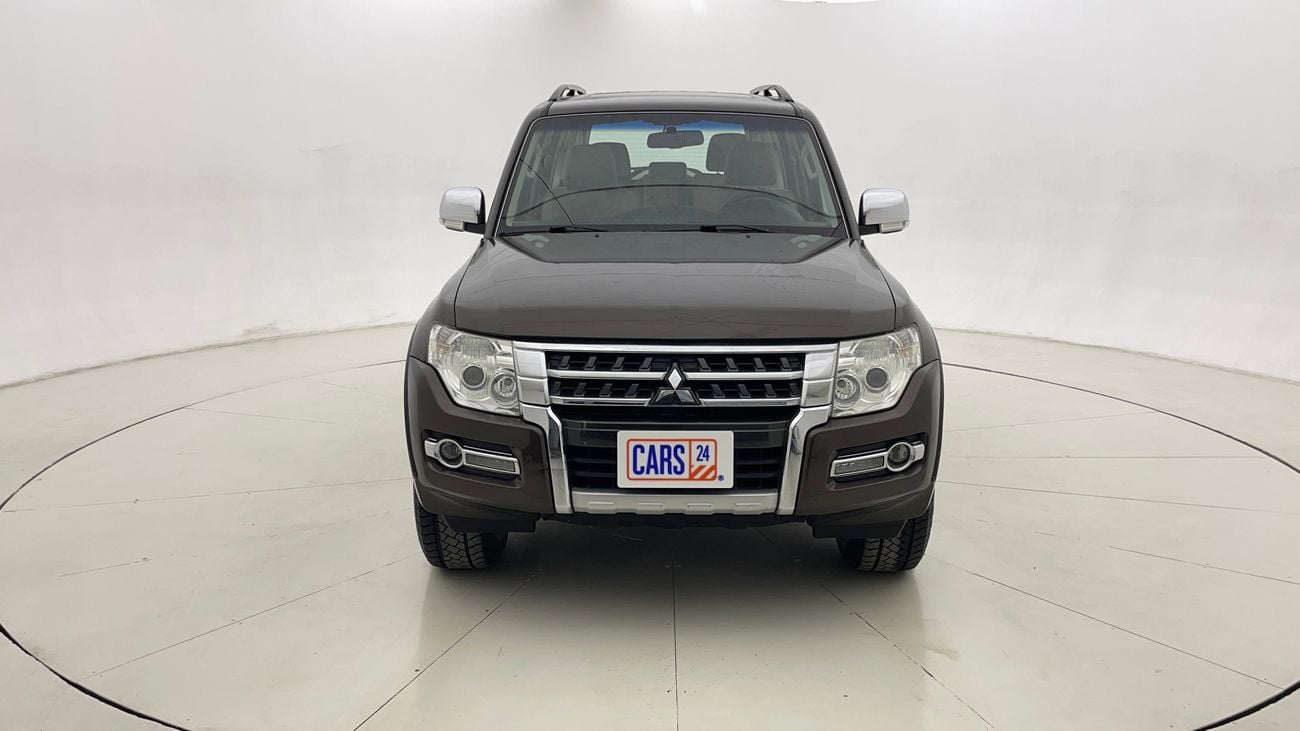 ميتسوبيشي باجيرو GLS MIDLINE 3.5 | بدون دفعة مقدمة | اختبار القيادة في المنزل