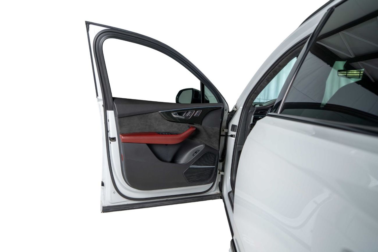 Audi SQ7 Al Nabooda Warranty-Full Service History-Black Styling Package