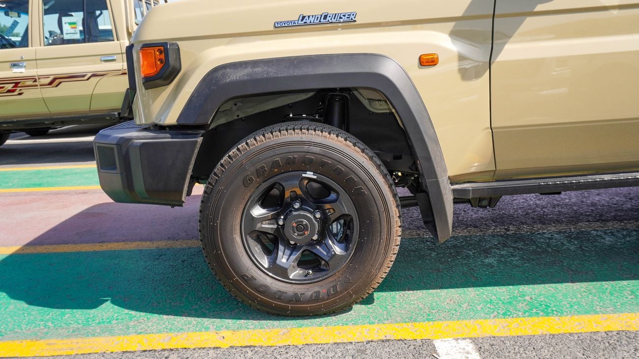 Toyota Land Cruiser 70 2.8L Diesel