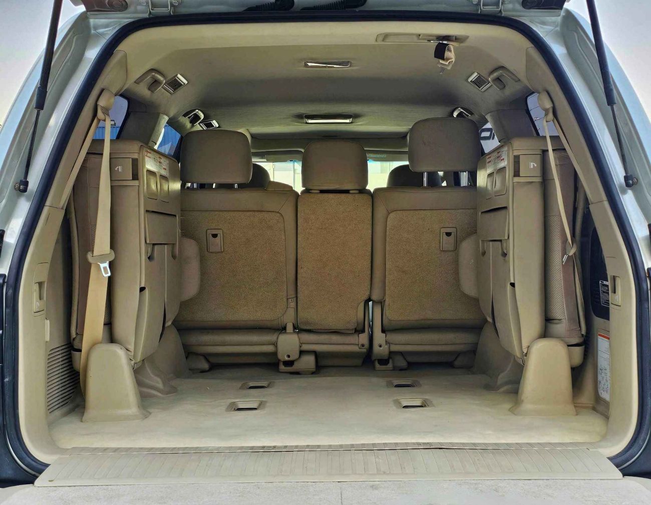 Toyota Land Cruiser GXR V6/ SUNROOF/ WARANTY/ FSH/ SINGLE USER/ LEATHER/ 2266 MONTHLY /LOT#20936