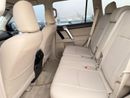 Toyota Prado Toyota Prado 2019 white 4x4 Gcc specs 6cylinders 4.0L Petro engine