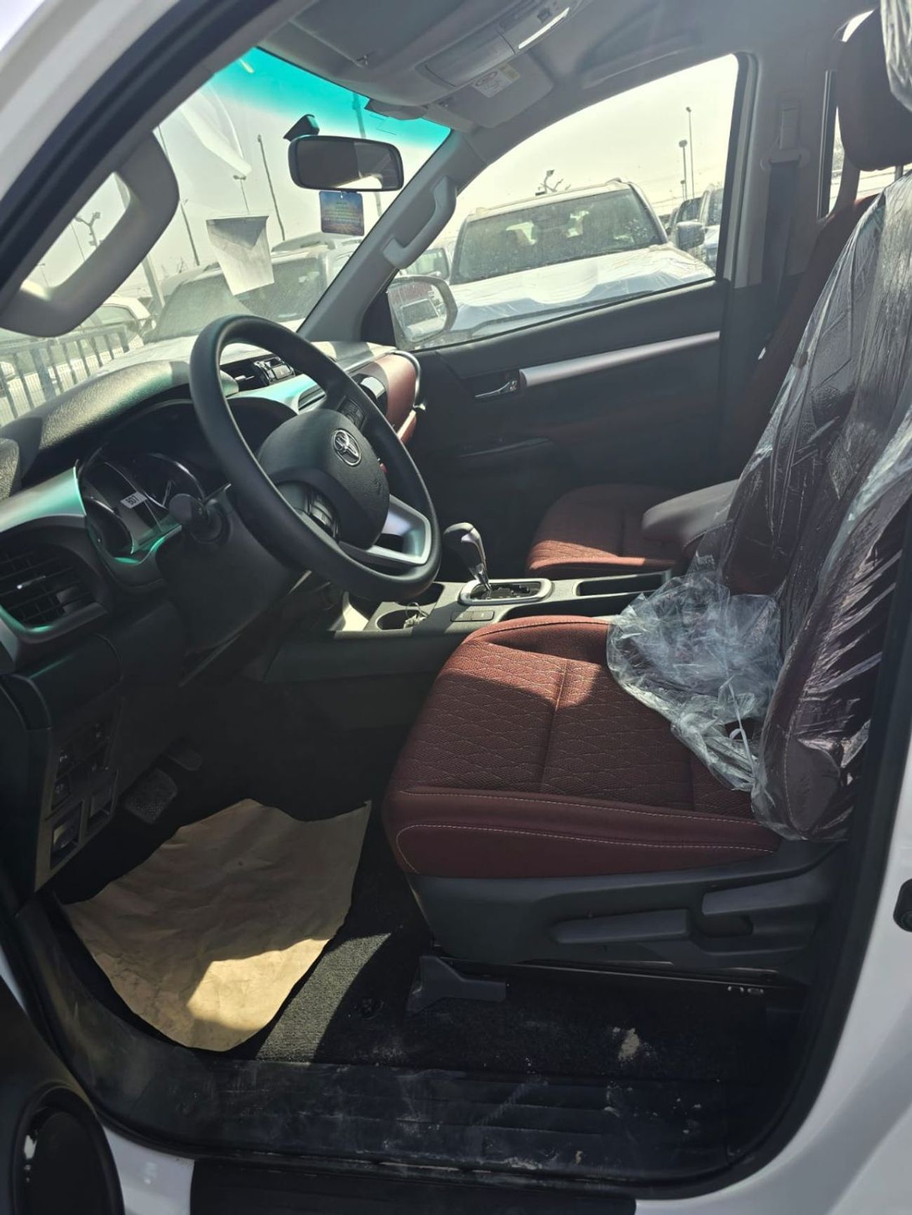 Toyota Hilux TOYOTA HILUX 2.4L DIESEL SAUDI FULL OPTION 2026 MODEL