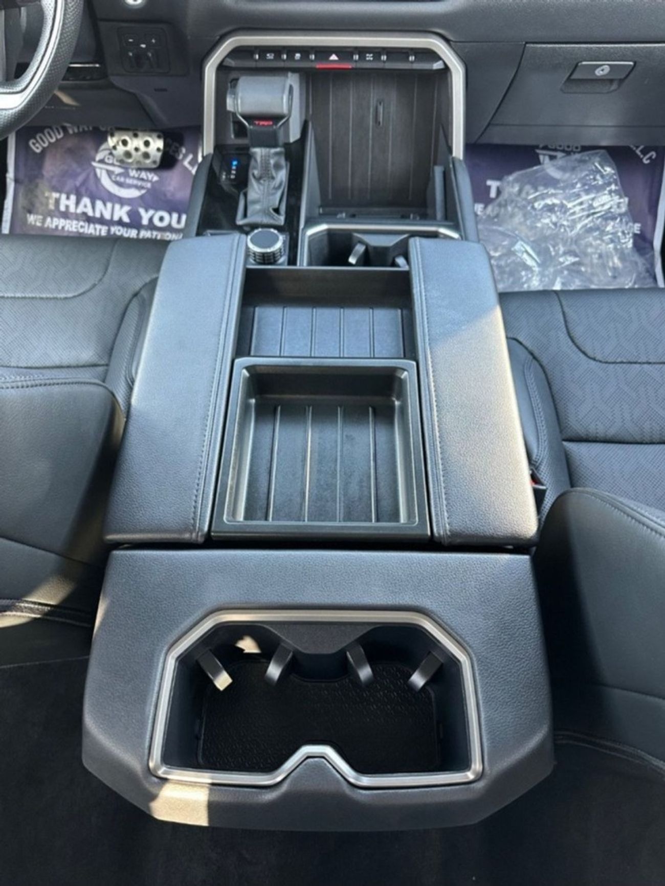 تويوتا تاندرا TRD OFF ROAD CREWMAX Limited