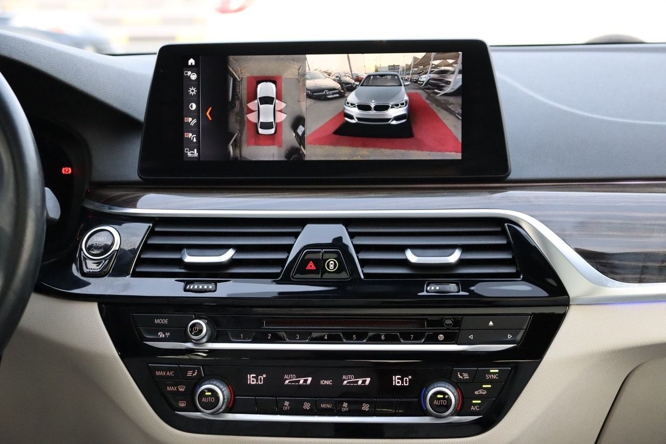 BMW 530i BMW 530i / 2019 / GCC / Full Service History/ Luxury Line