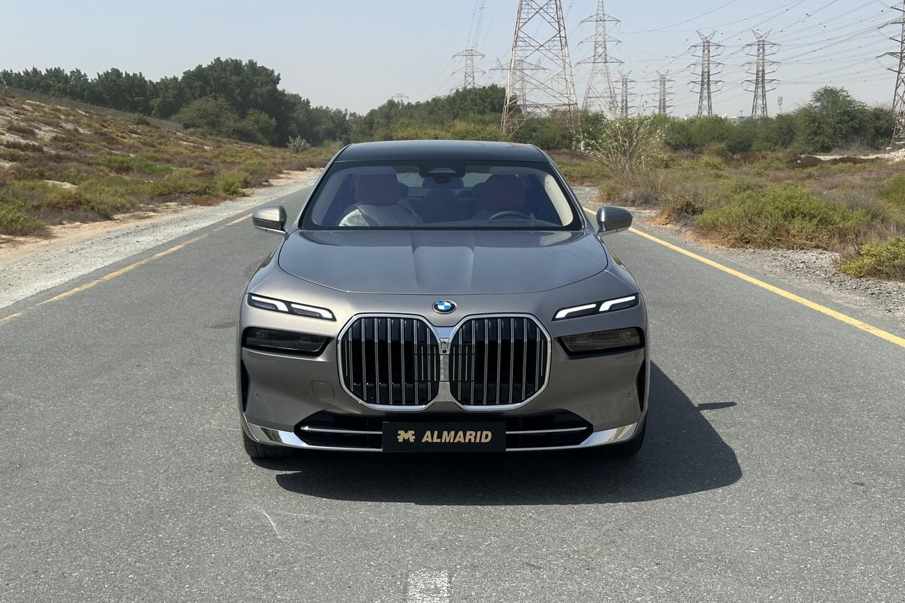 BMW 735i BMW 735i Exclusive – 2026 | GCC | Brand New |