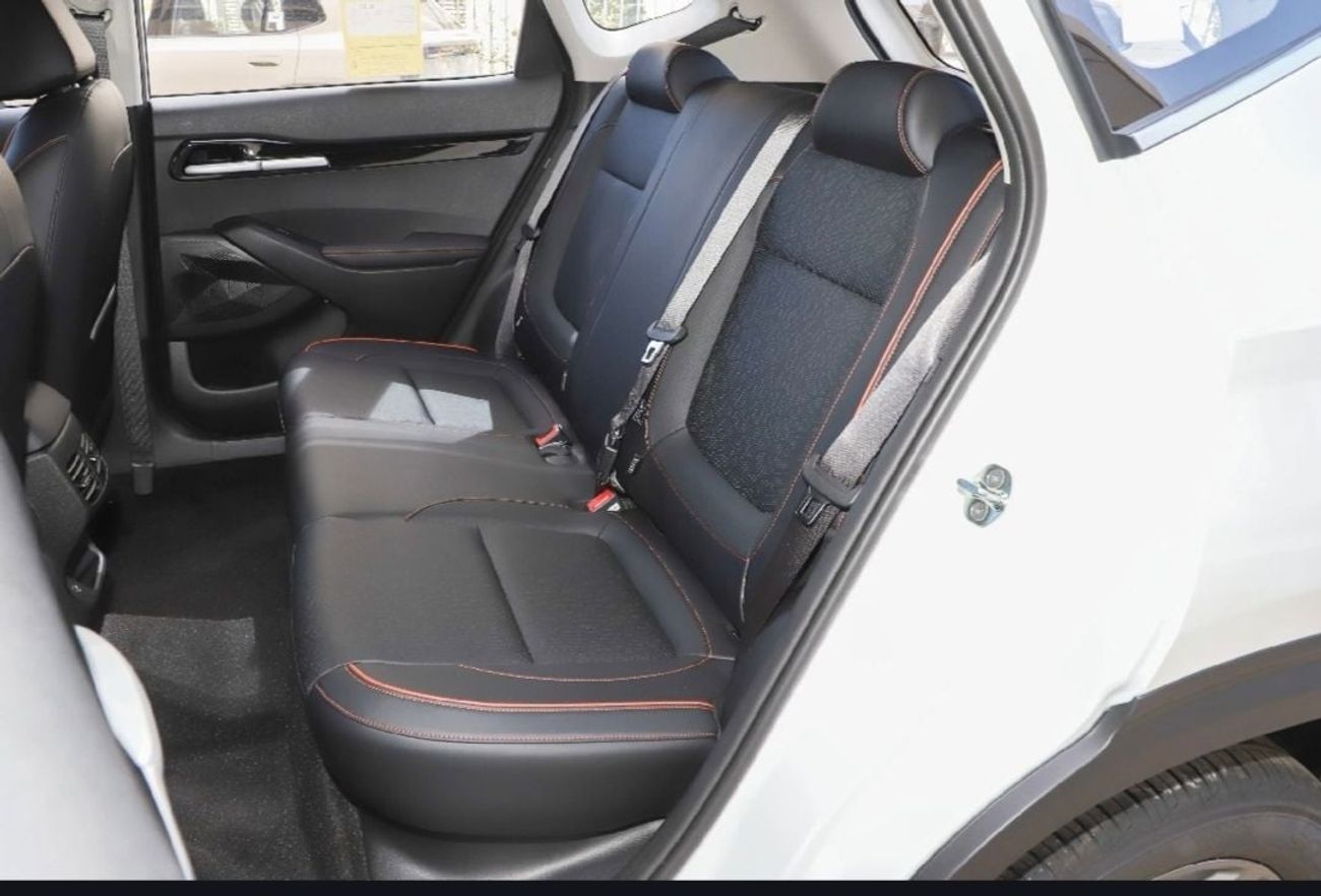 Kia Seltos Kia Seltos Mid Option