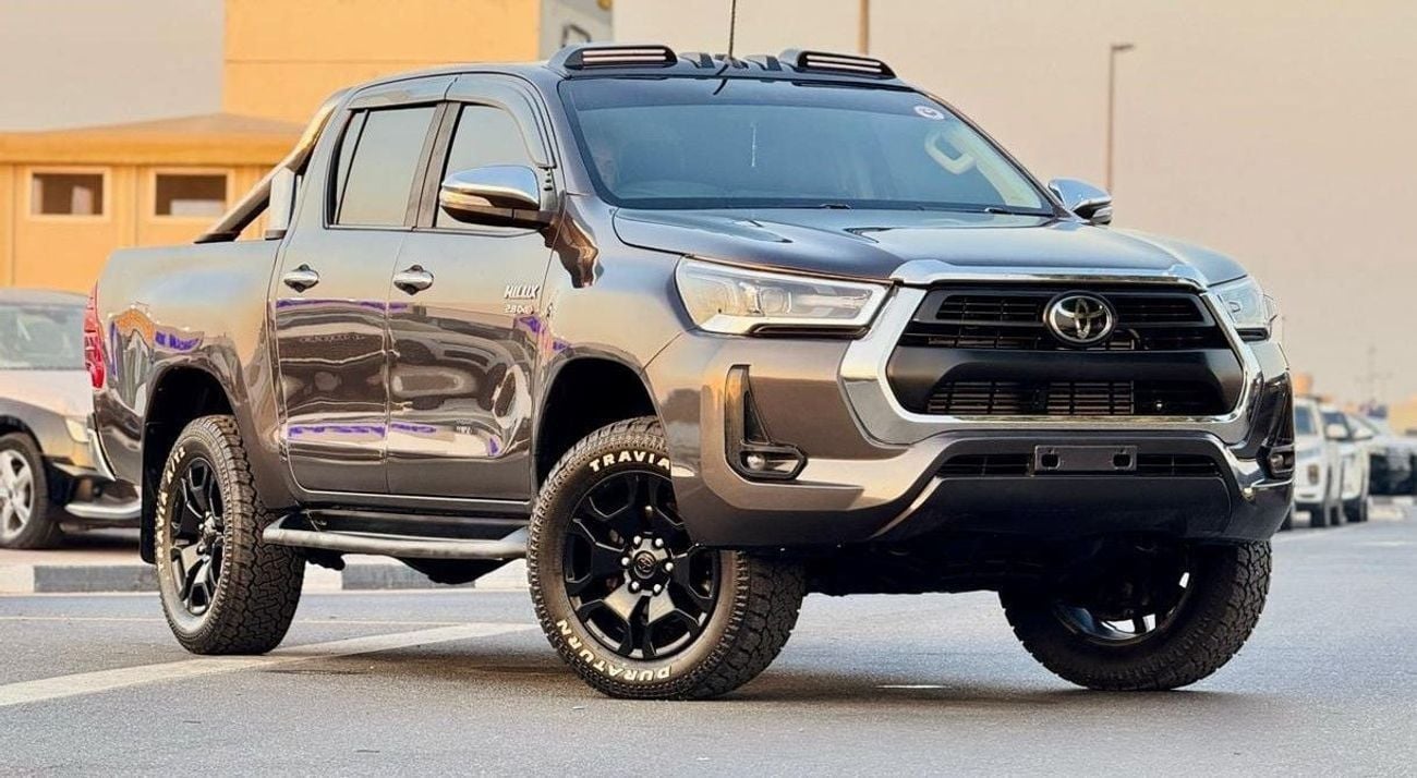 Toyota Hilux DOUBLE CABIN | 2.8L DIESEL ENGINE | AUTOMATIC TRANSMISSION | RHD | 4WD